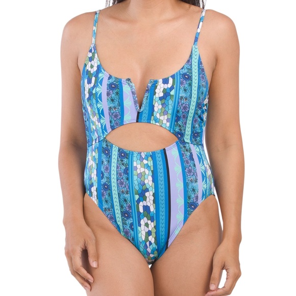 Lucky Brand Other - HOST PICK!! Lucky Brand V-neck Wire One Piece Swimsuit